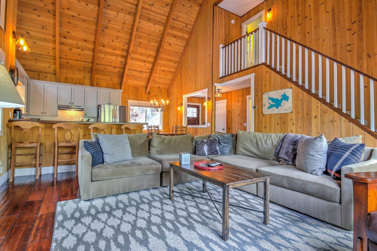 Gorgeous Lake Arrowhead Retreat Game Room And Deck Exterior foto